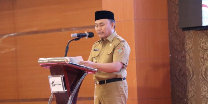 Kepala BKD Prov. Kalteng Turut Hadiri Peringatan Harganas dan HAN 2024